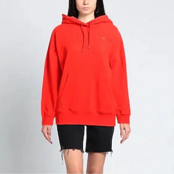 Final Sale 🏷️ PUMA x Vogue Hoodie - Picture 3 of 6